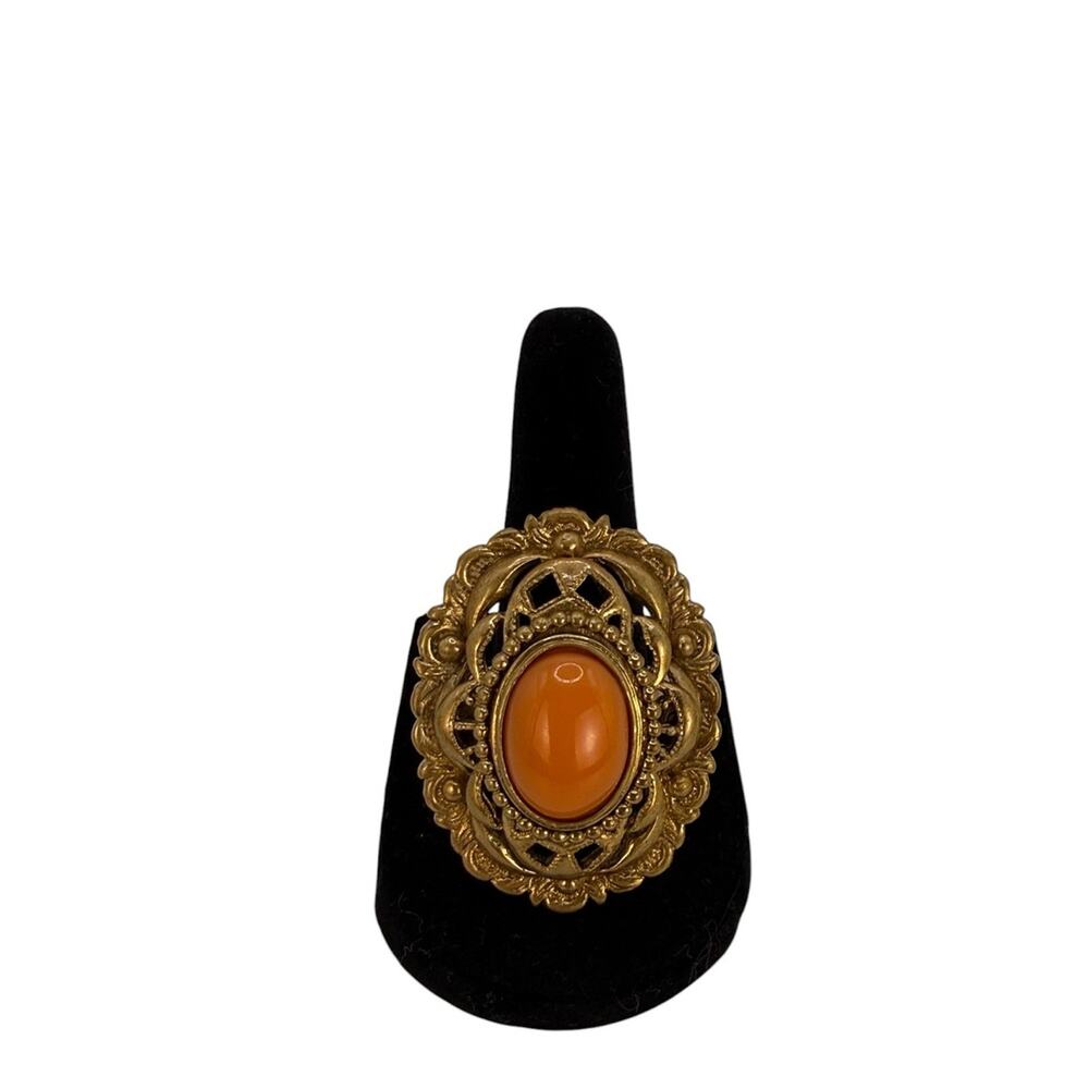 Vintage Juicy Couture Filigree Gold Tone Ring with Coral Cabochon Statement Ring - Picture 4 of 10